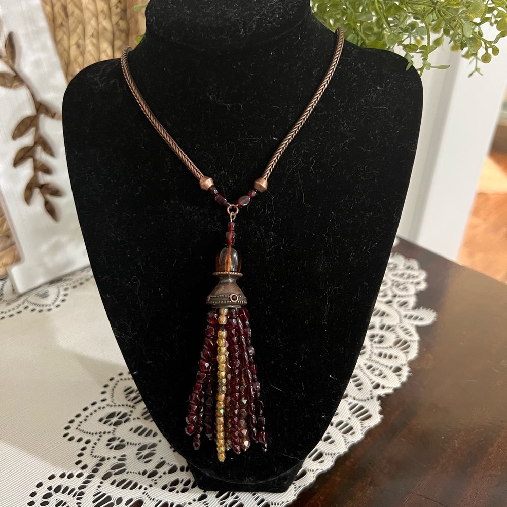 VINTAGE Necklace